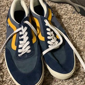 Men’s vans 13 size shoes